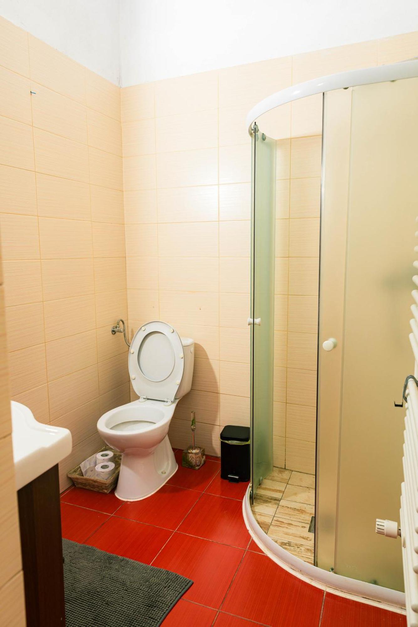 Hotel Casa Thea Cheile Nerei Sokolar Exteriér fotografie