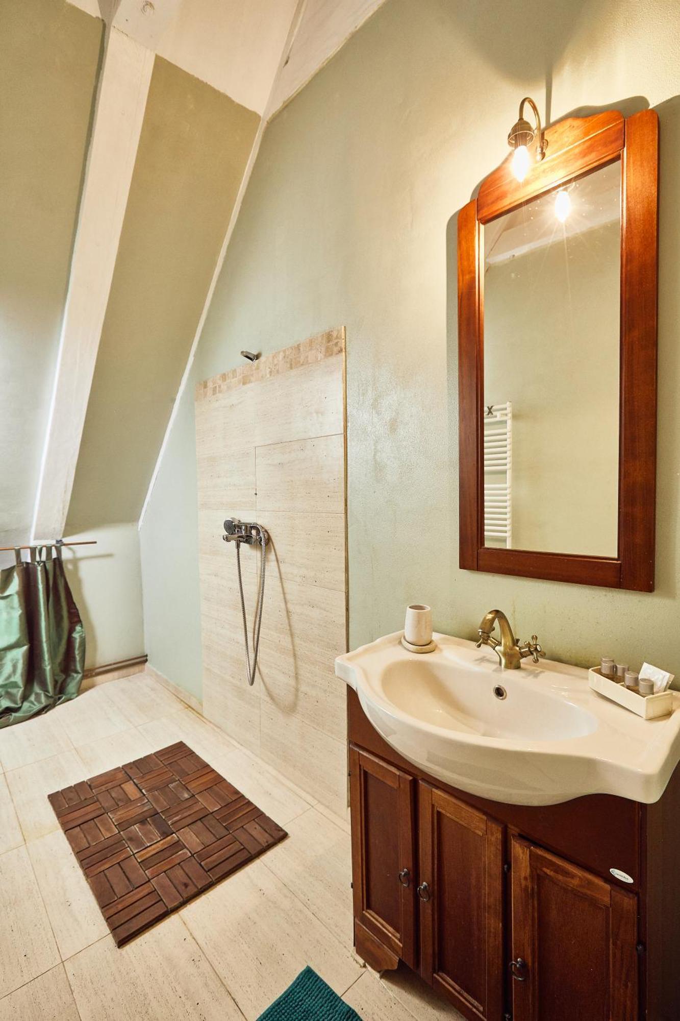 Hotel Casa Thea Cheile Nerei Sokolar Exteriér fotografie