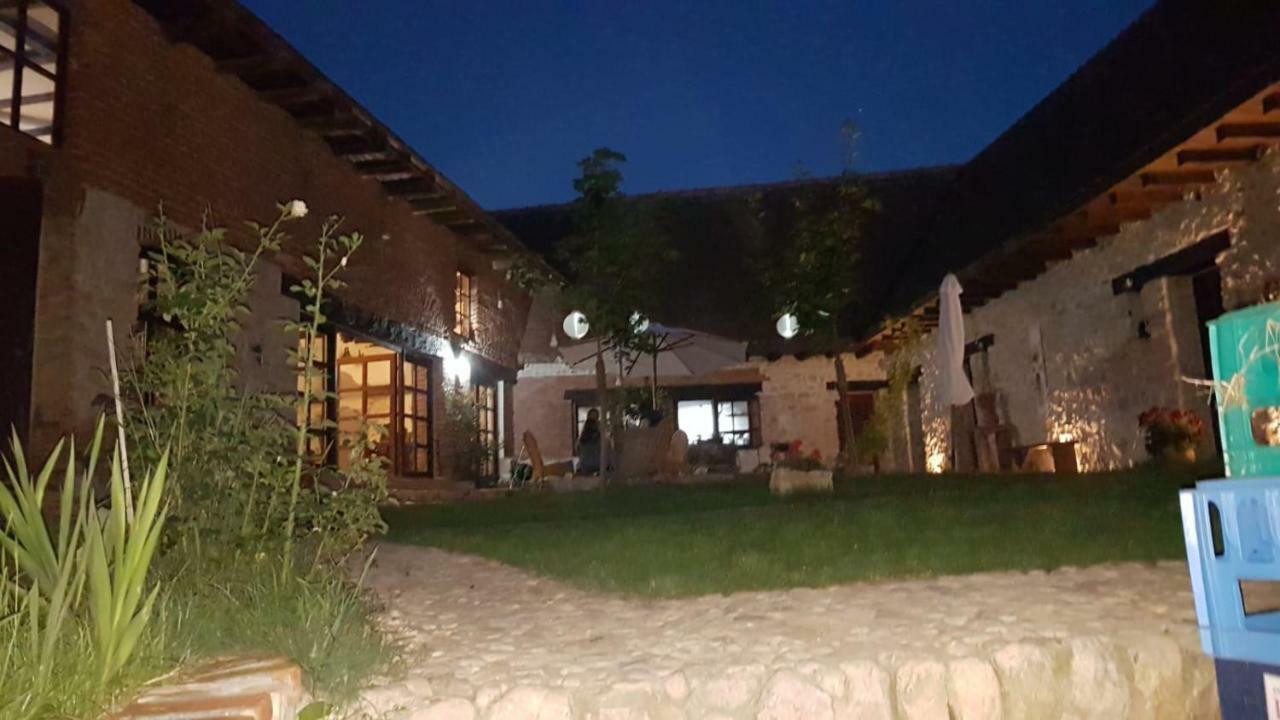 Hotel Casa Thea Cheile Nerei Sokolar Exteriér fotografie